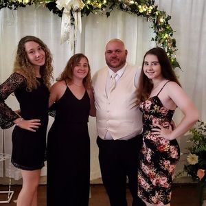 Meet your Posher, Christopher